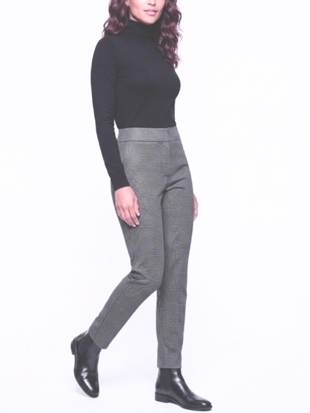NWOT Max Studio Gray & White Gingham Pull-On Slim Pants
